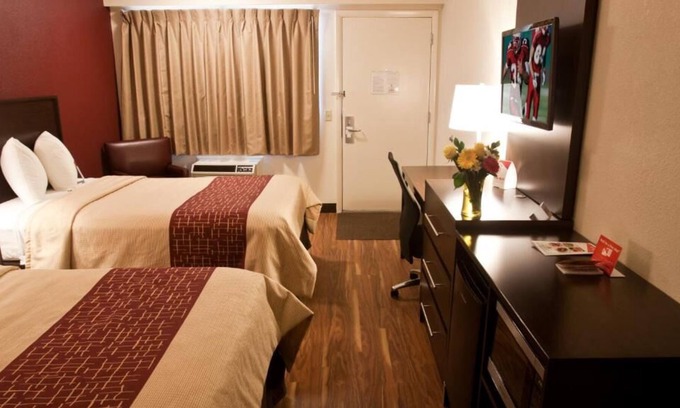 Dublin Casa | Take An Amazing Vacation! 2 Pet-Friendly Units, Minutes to Riverside Drive