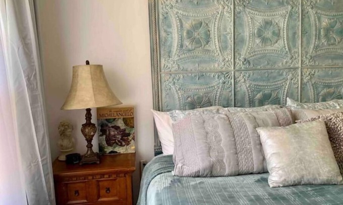 Heart of Lubbock Casa | Take me to Italy! an oasis of luxury in central Lubbock