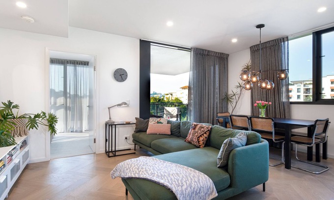 Newstead Apartamento | Take Riverside Walks - Near a Family Flat - With a BBQ and Pool