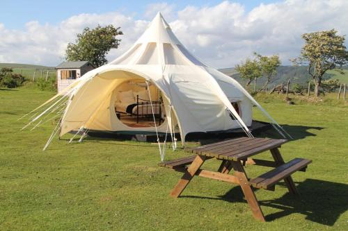 Llangeinor Otro | Tal-y-fan farm 6m stargazer tent