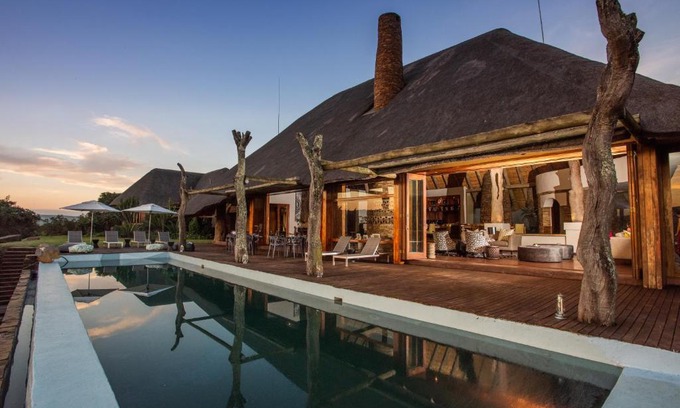 Eston Cabina | Tala Collection Game Reserve