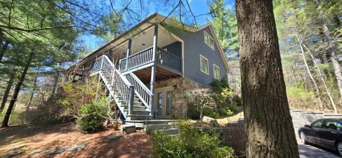 Swanton Casa | Tall Pines- 5-bedroom 3-bath with hot tub and more!