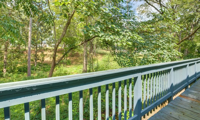 Talladega Apartamento | Talladega Rental < 15 Mi to Superspeedway & River!