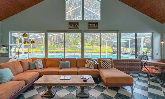 Tallahassee Casa | Tallahassee Pool+Hot Tub | Sleeps 16 | Game-Filled Fun