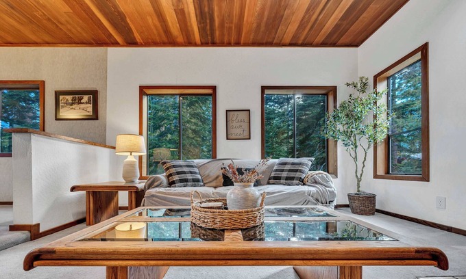 Talmont Casa | Talmont Pines 4BR Retreat with HOA Beach Access!