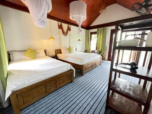 Hoa Lu Cabina | Tam Coc Camellia Garden Homestay