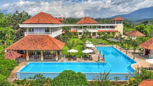 Tumbu Village Complejo | Taman Surgawi Resort & Spa