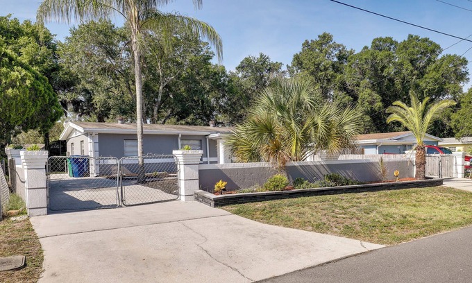 Temple Crest Casa | Tampa Home w/ Patio - 1 Mi to Busch Gardens!
