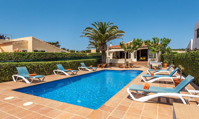 Cales Piques Villa | Villa Tana con piscina, terraza, barbacoa y wifi para 6 personas