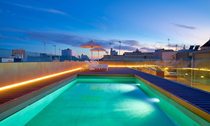 Centro histórico Apartamento | Tandem Torres De Cádiz Suites