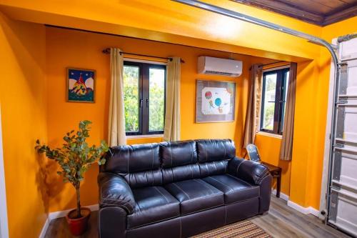 Coral Harbour Casa | Tangerine Sunsets Mango