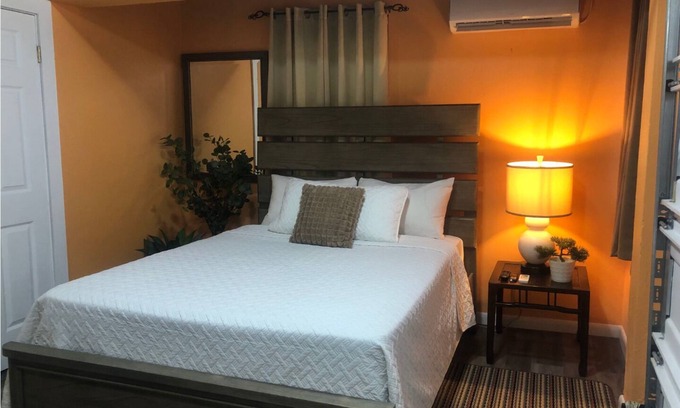 Coral Harbour Apartamento | Tangerine Sunsets Mango