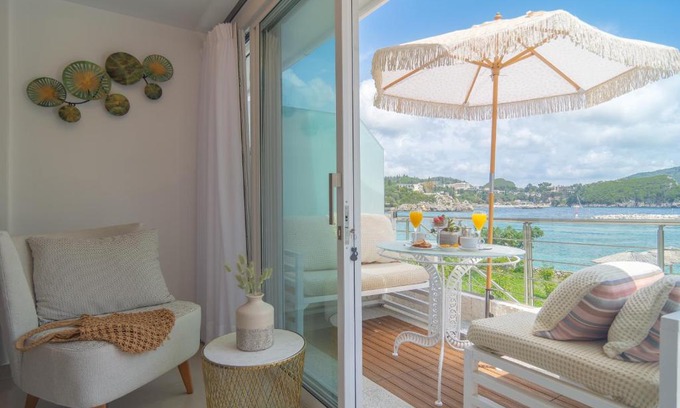Lakones Apartamento | Tango Apartment On The Beach