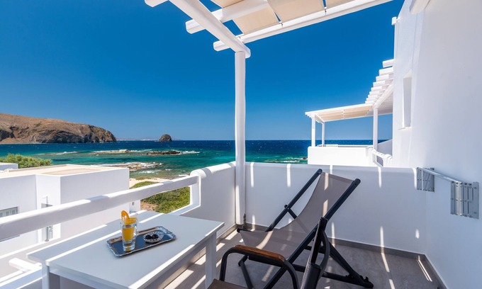 Apollonia Casa | Tania Milos