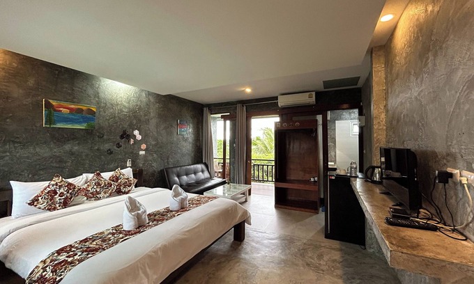 Bang Tao Casa | Tann Anda Resort
