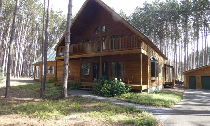 Mancelona Cabina | Tanne Valden Lodge-Schuss