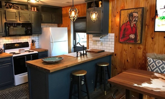 Drasco Cabina | Tannenbaum Golf Club Cabina