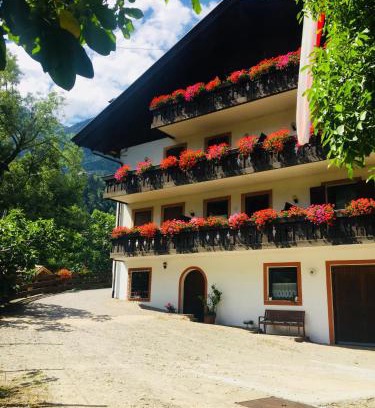 Caines Cama Y Desayuno | Tannerhof Bed & Breakfast