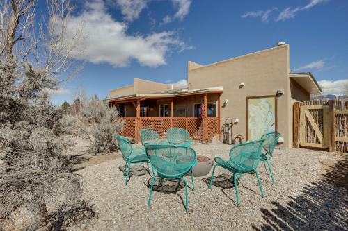 Taos Casa | Taos Home with Private Hot Tub, Sauna and Gas Grill!