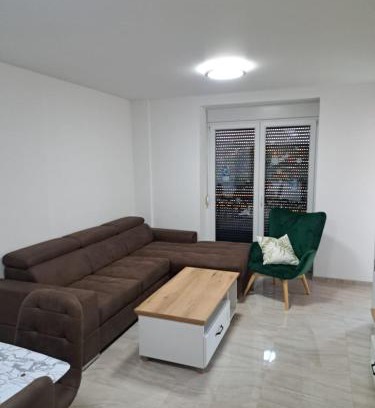 Prokuplje Apartamento | TARA apartman