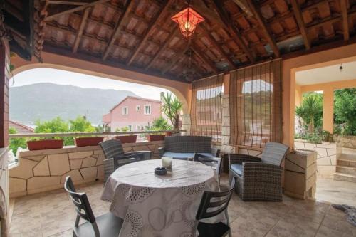 Medvinjak Apartamento | Tara