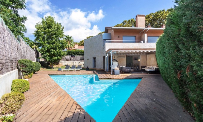 Arenys de Munt Casa | TARRACO - DISEÑO y PRIVACIDAD - a 10 min de PLAYA