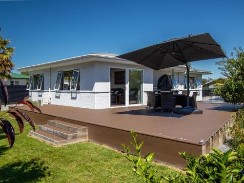 Motueka Casa | Tasman Haven - Motueka Holiday Home