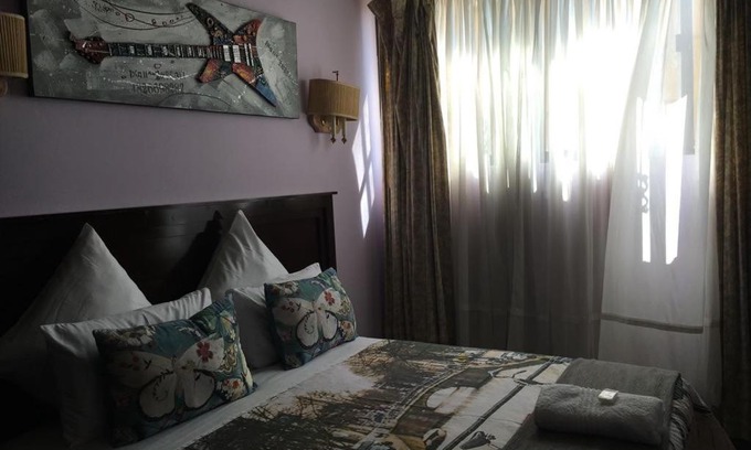 Kempton Park Casa | Tassili Lodge