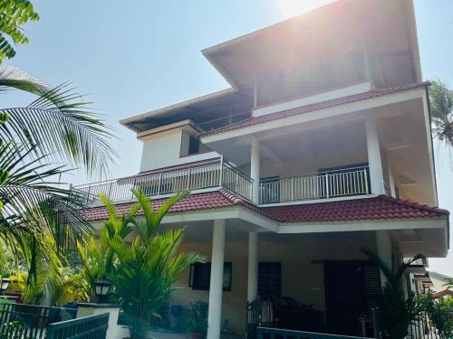 Adyar Casa | Tauro's Haven Homestay - Charming 3BHK, 4Bath Home