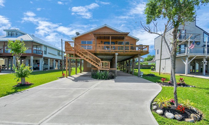 El Lago Casa | Taylor.Lake.View