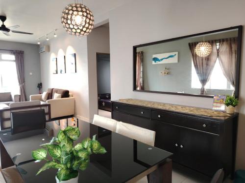 Taman Desa Tebrau Apartamento | TCR-JB Tebrau City Walk Distance to Ikea Toppen & Aeon Mall