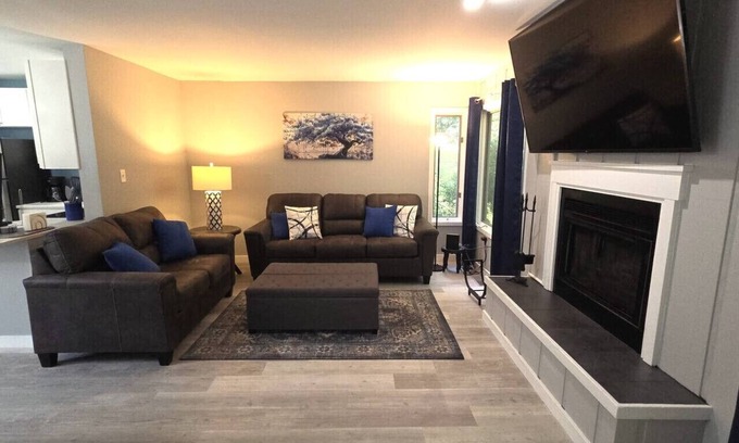 East Stroudsburg Casa | TDT Poconos Getaways