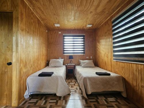 Hanga Roa Casa | Te Ra a Travel Suit Doble Single