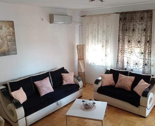 Sremska Mitrovica Apartamento | Tea
