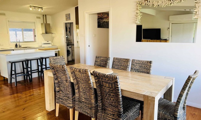 Waterhouse Casa | Teddy's Shack - Pet friendly outside