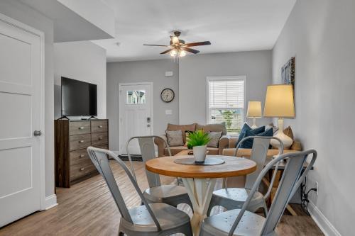Clarksville Casa | Tee Time Treasures in Sango (1625 Gold Club Ln, #602)