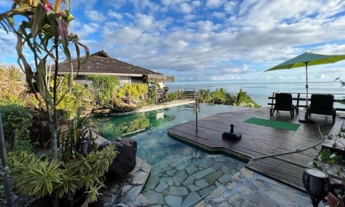 Moorea-Maiao Casa | Tehuarupe Surf Studio 2