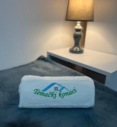 Stara Planina Casa | Temački konaci