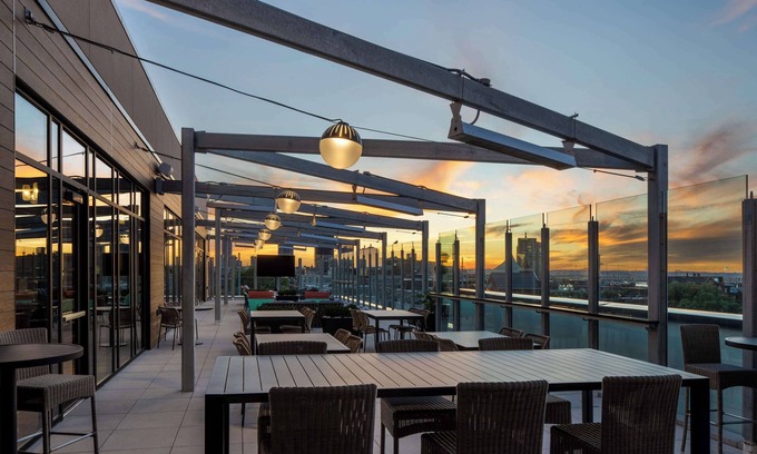 Downtown Louisville Hotel | Tempo By Hilton Louisville Downtown Nulu