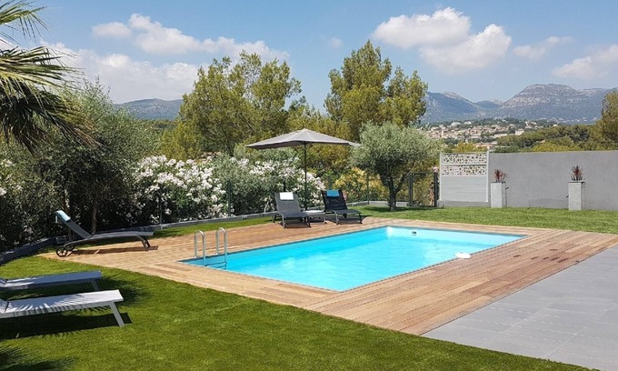 La Gaude Villa | DIEZ MINUTOS DE LA VILLA JUNTO AL MAR CON AIRE ACONDICIONADO PARA 6 PERSONAS CON PISCINA