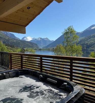 Stryn Casa | Tenna 48