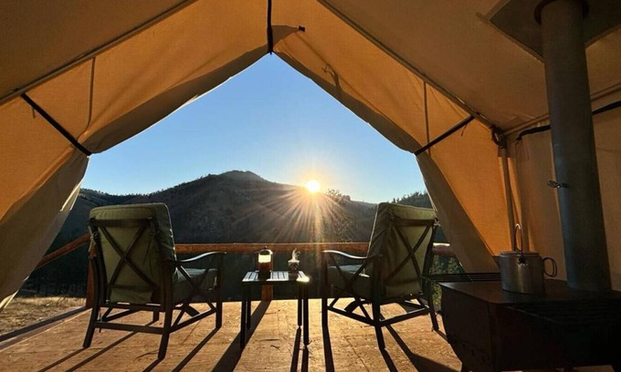Conner Alquiler De RV | Tent #1 | Oxen-Le-Fields Montana