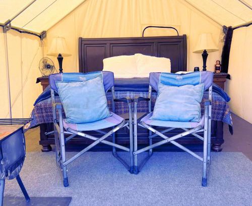 Conner Otro | Tent 2 Oxen-Le-Fields Montana