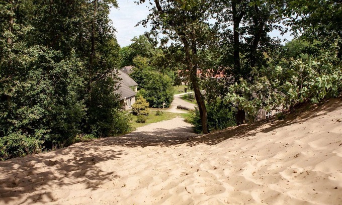 Uden Alquiler De RV | Tent Lodge With Sanitary Facilities at the Bedafse Bergen - Campsite
