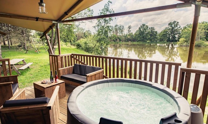 Thiel-sur-Acolin Otro | Tente lodge insolite Jacuzzi privatif en pleine nature