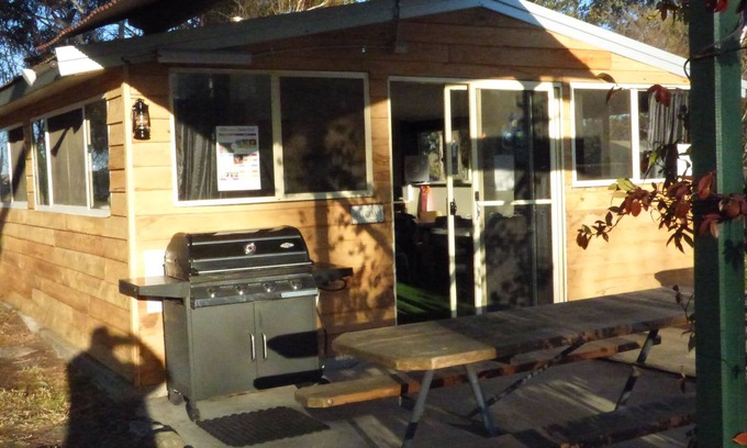 Tenterfield Cabina | Tenterfield Lodge and Caravan Park