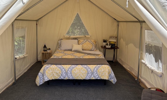 Silver Point Alquiler De RV | Tentrr Signature Site - Goose at Defenders Retreat - Coleman Outfitted Site