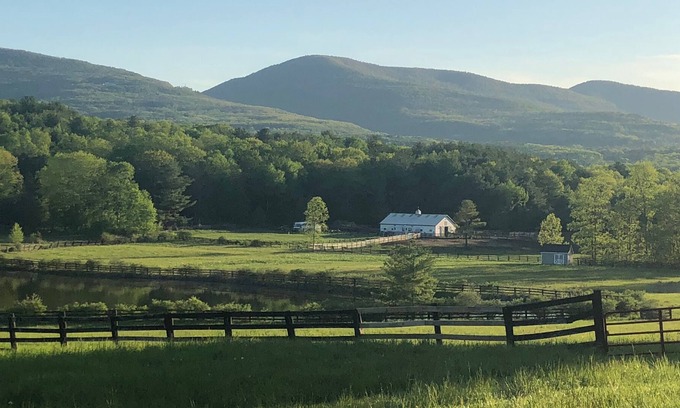 Cornwallville Alquiler De RV | Tentrr - Moon Song Farm