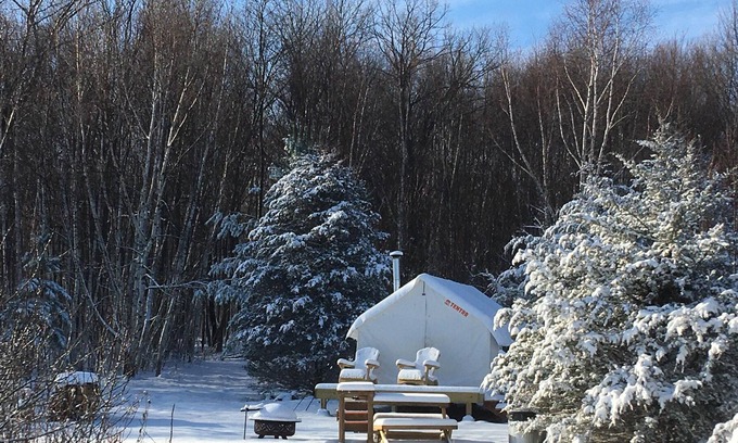 Shell Lake Alquiler De RV | Tentrr Signature Site - Meadow's Edge at Two Chairs Farm