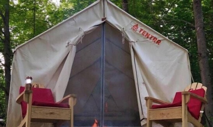 Auburn Alquiler De RV | Tentrr Signature Site - Maple Grove Cove @ Ewe Turn Farm